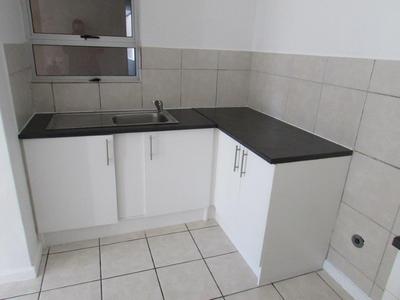Apartment / Flat For Sale in Thornton, Cape Town