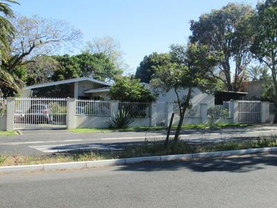 House For Sale in Parow North, Cape Town