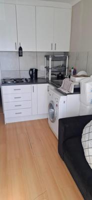 Apartment / Flat For Rent in Goodwood Park, Goodwood